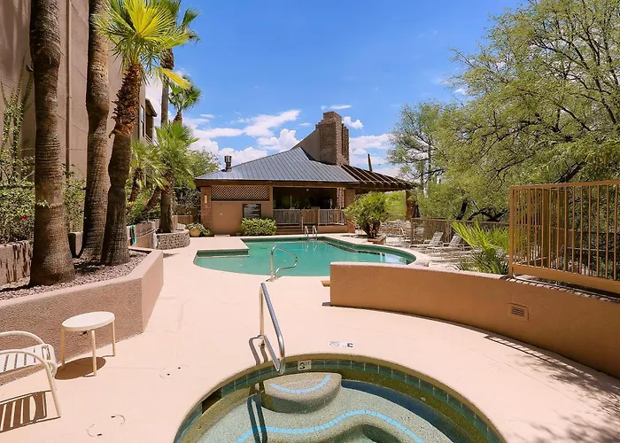 Ventana Canyon Retreat *